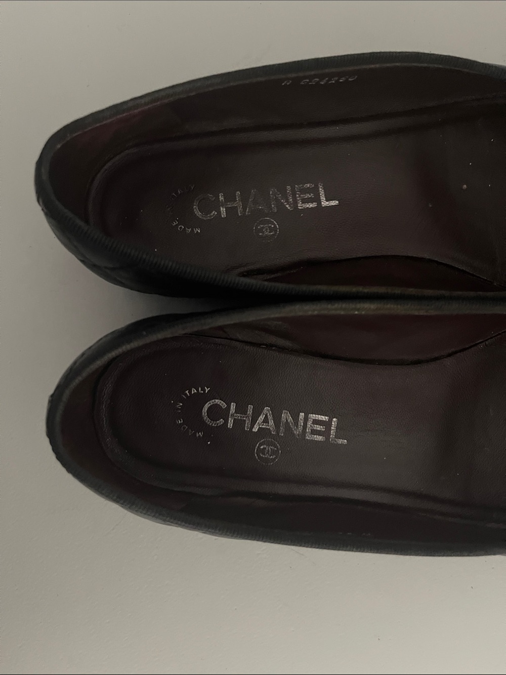 CHANEL Classic Quilted Black Leather CC Ballet Flats Size 38.5 US 7.5 w Box - Picture 4 of 9